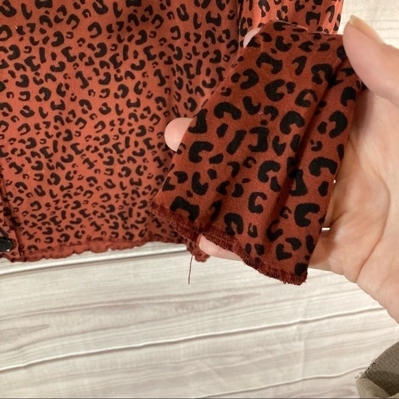 Asos Burnt Orange Leopard Print Button Up Top - Picture 5 of 10